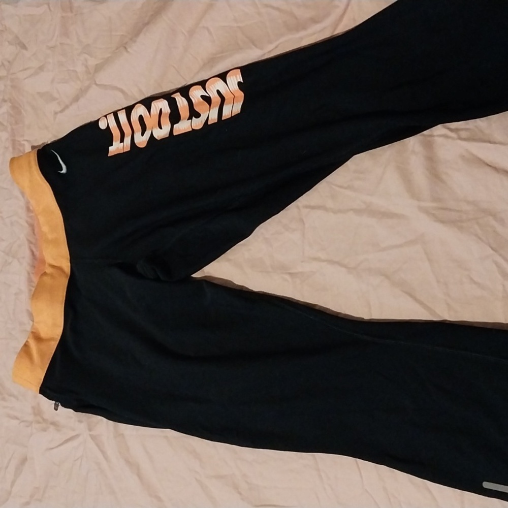Capri cut yoga pants